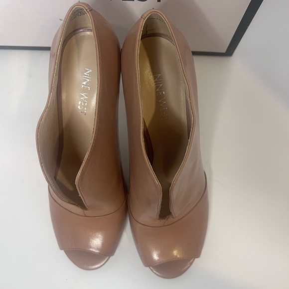 Nine West Sexy Nude peep toe bootie - Picture 4 of 11